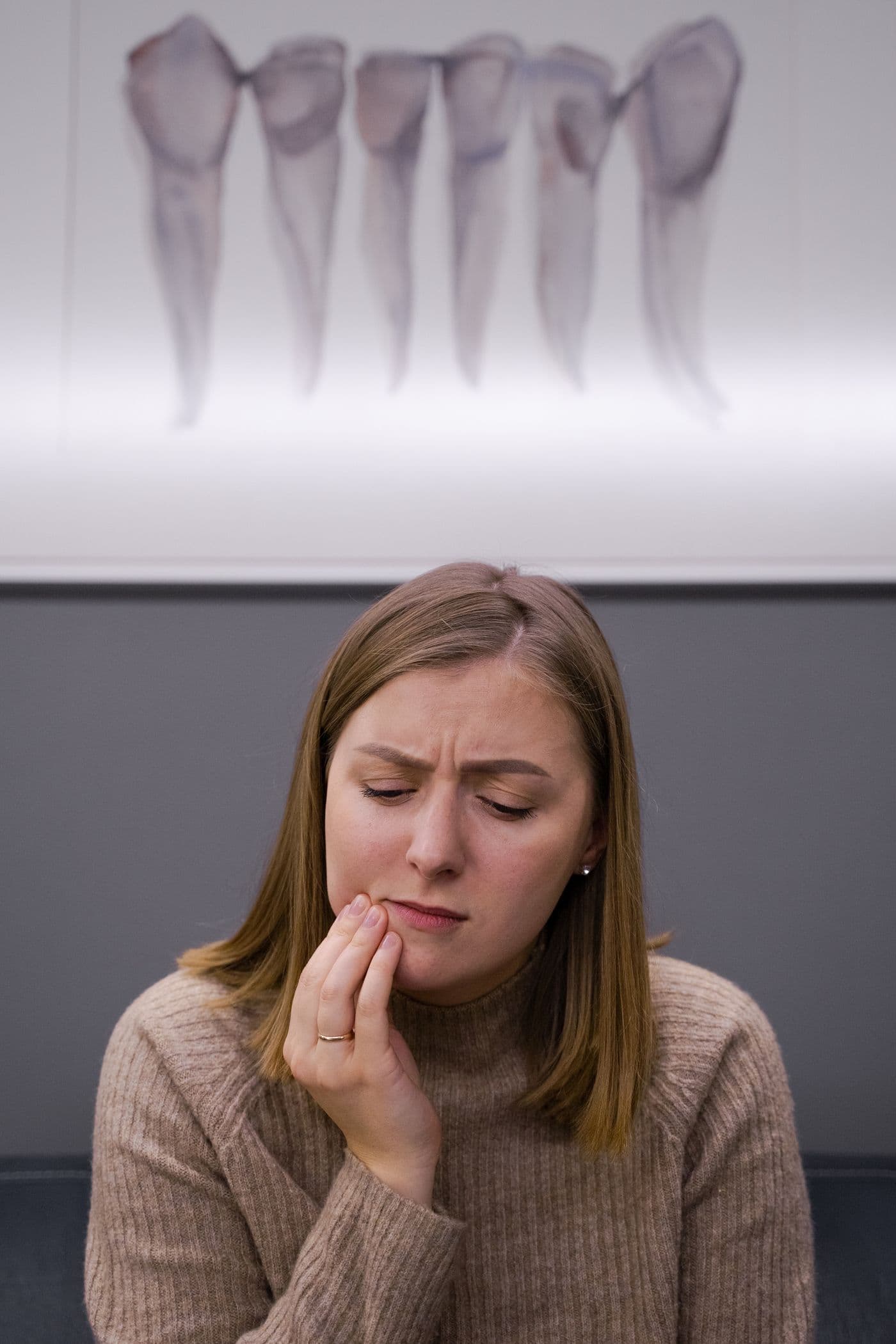 Severe toothache & pain